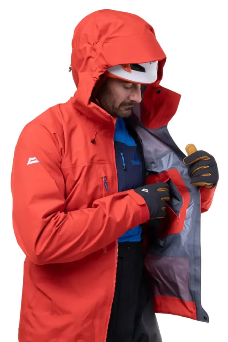 Kurtka Mountain Equipment Tupilak GTX FW25 - Czerwona