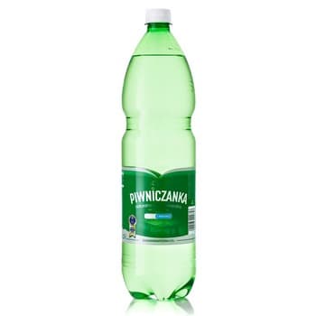 Piwniczanka woda mineralna średnionasycona CO2 1,5L kaucja