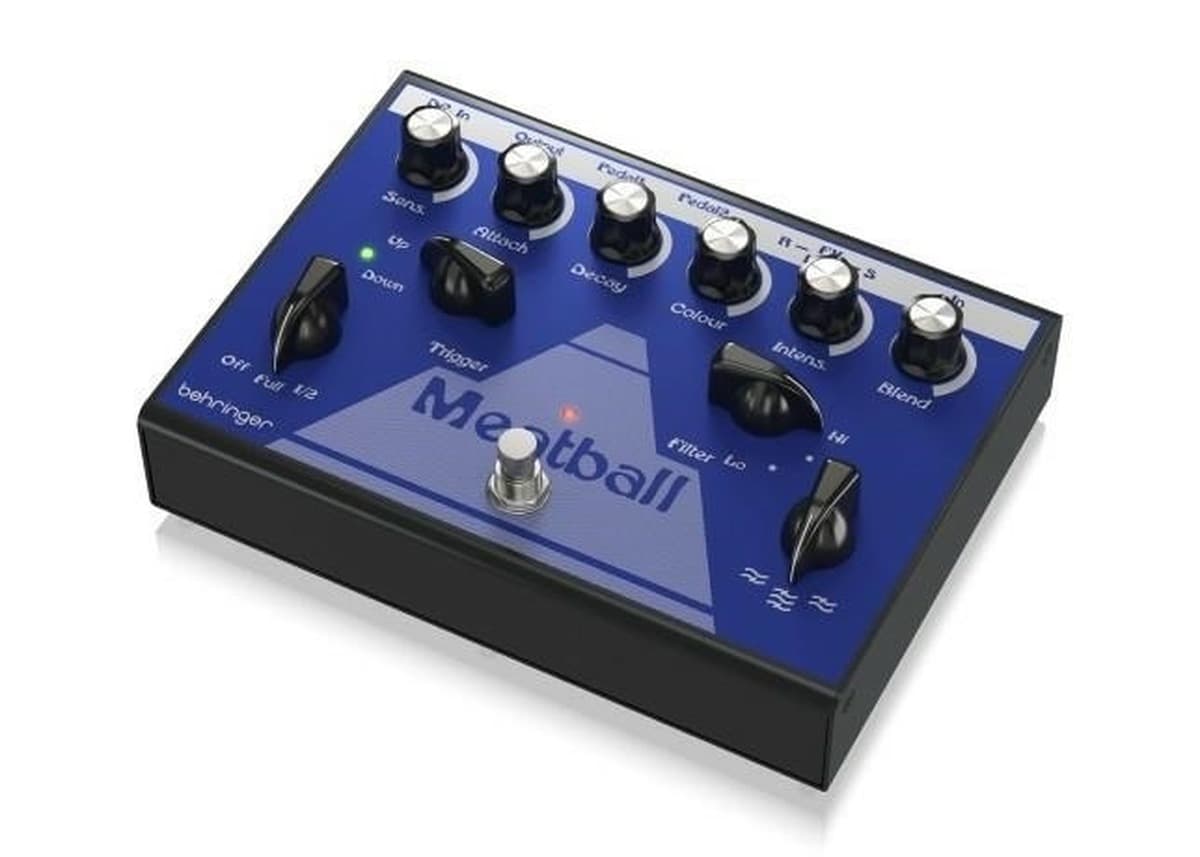 Behringer MEATBALL Efekt gitarowy przesterowujący