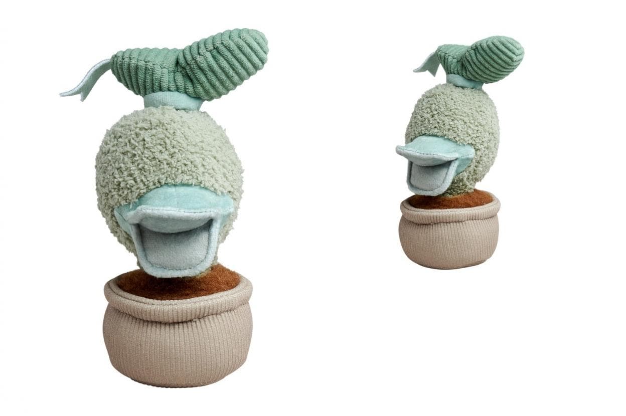 Maskotka Kaczor Donald Kwiatek 18 cm