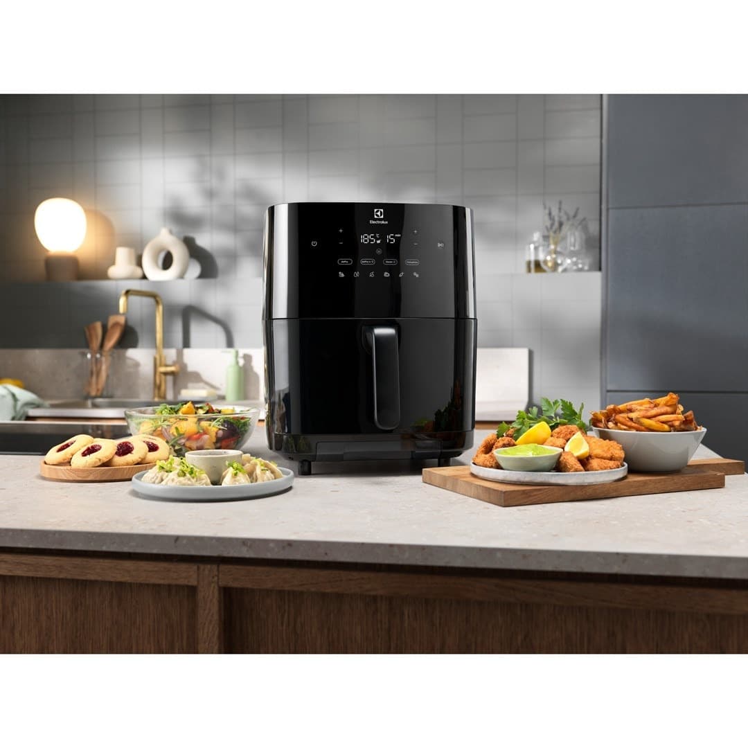 Frytownica Electrolux beztłuszczowa do smażenia i pieczenia