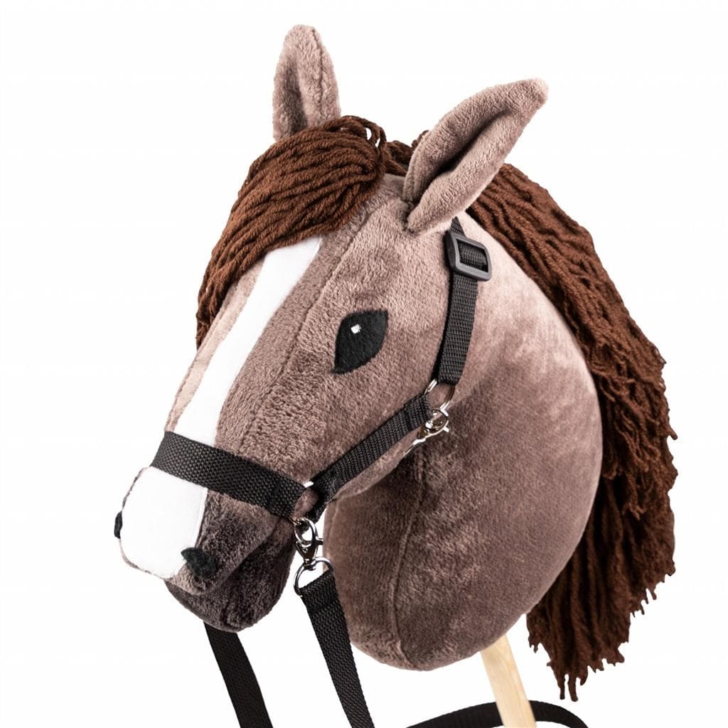 Hobby Horse Skippi koń na kiju kasztanowaty z kantarem