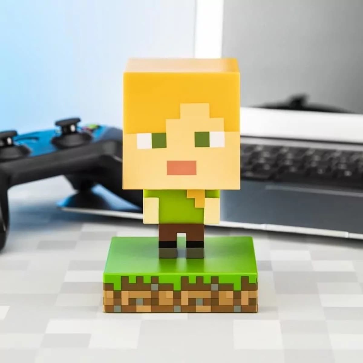Lampka nocna Minecraft - Alex, oświetlenie ambiance