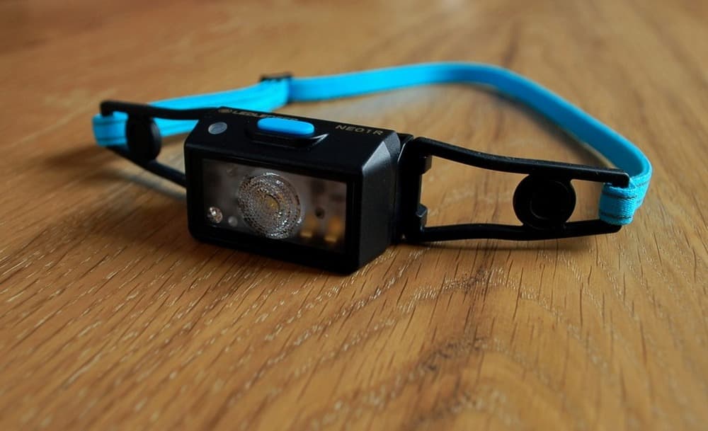 Latarka Ledlenser Neo 1R Blue