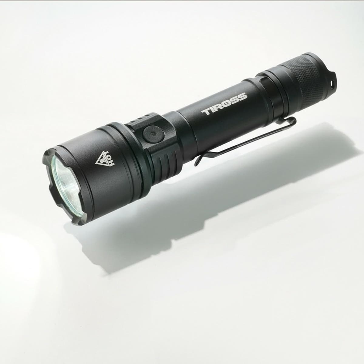 Latarka TIROSS CREE LED 6500K TS1908