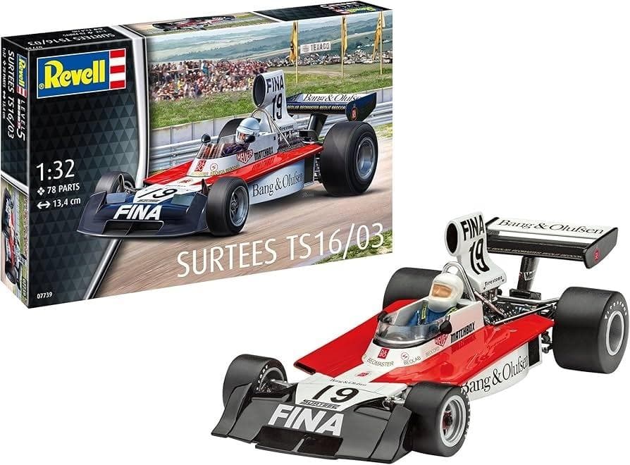 Model Samochodu Surtees TS16/03 Zestaw do Składania 1:32