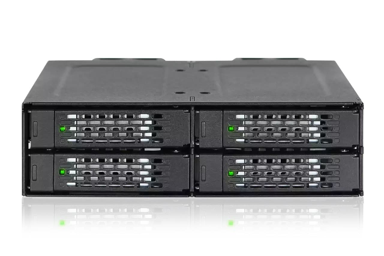 Obudowa na dyski 2,5" NVMe U.2/U.3 PCIe 4.0