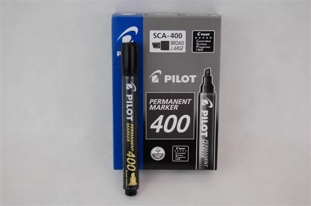 Pilot Marker Permanentny czarny 12 szt.