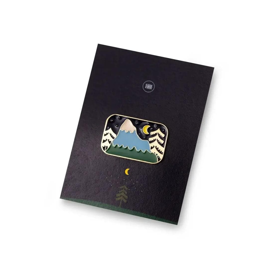 Pin noc w górach